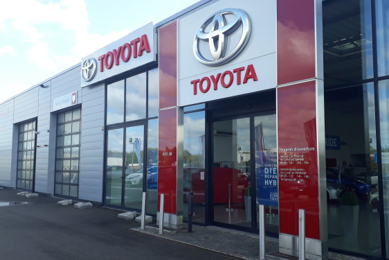 TOYOTA DREUX